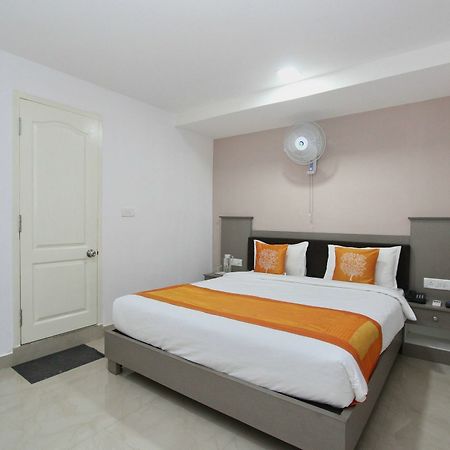 Oyo 4290 Silicon Suits บังกาลอร์ ภายนอก รูปภาพ