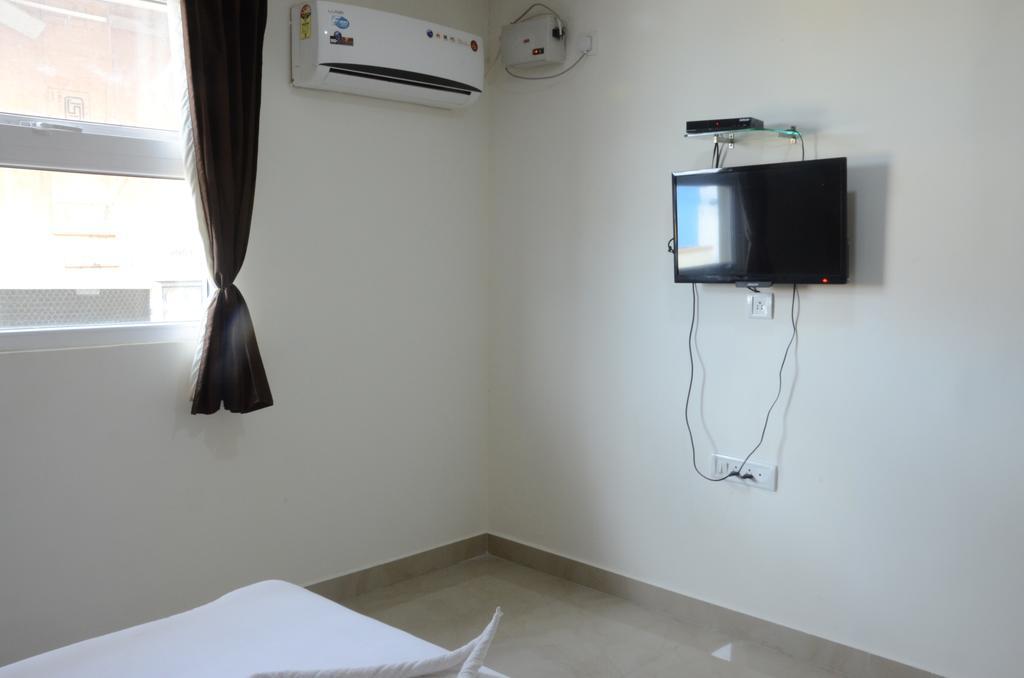 Oyo 4290 Silicon Suits บังกาลอร์ ภายนอก รูปภาพ